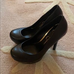 Jessica Simpson 5” Black Heels - Size 6
